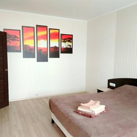 S&M Apartments Kiev Bagian luar foto