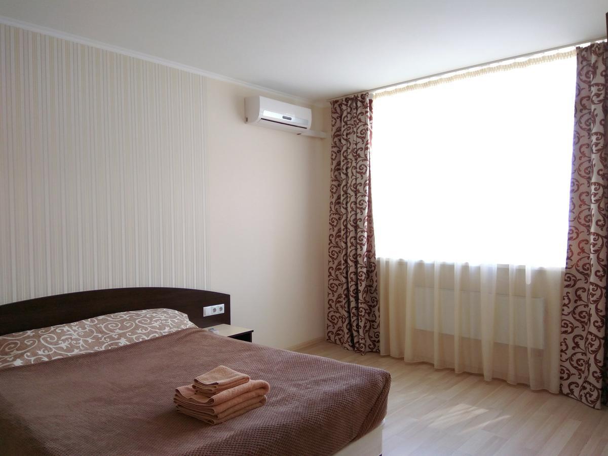 S&M Apartments Kiev Bagian luar foto